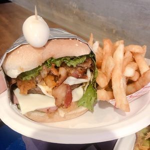 burger picture t shirt